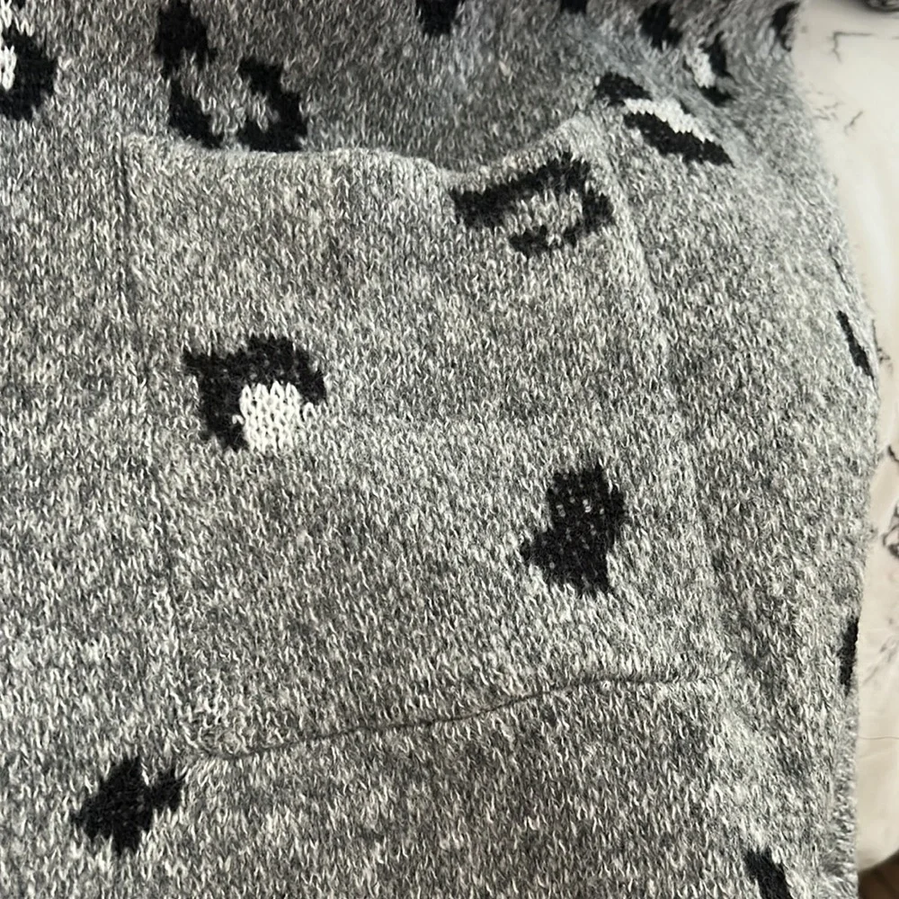 Ladies sweater coat - Picture 8 of 10